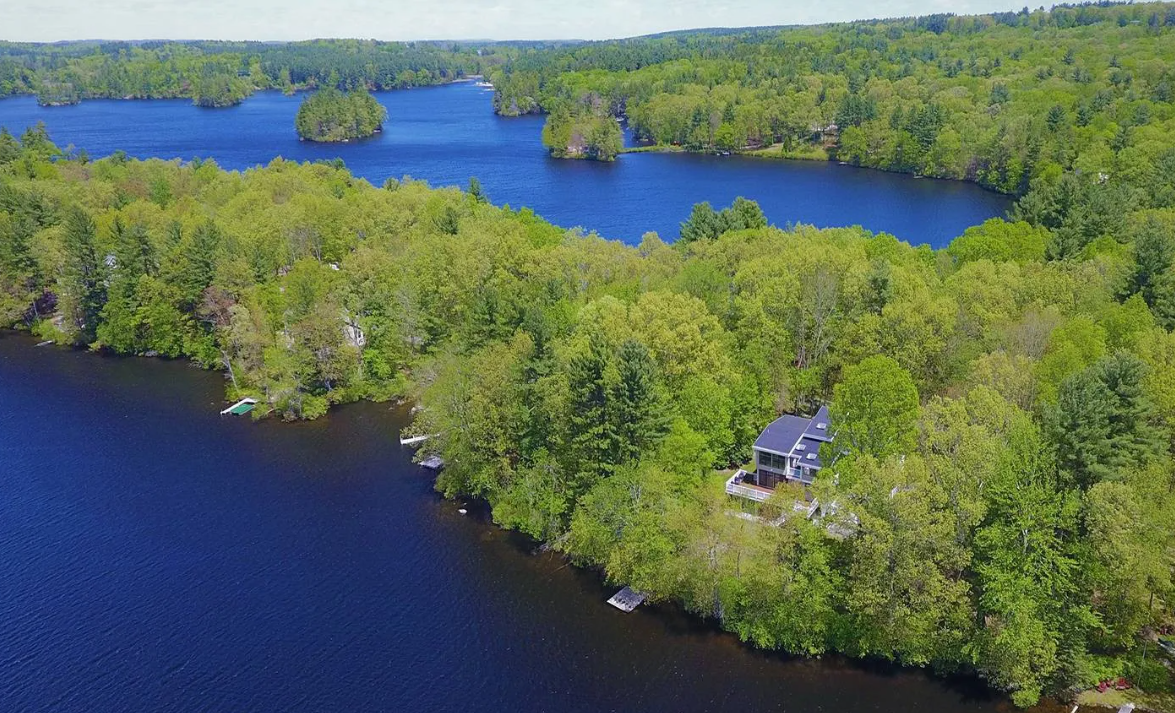 Single Family House located at 23 Peninsula Rd, Harvard MA