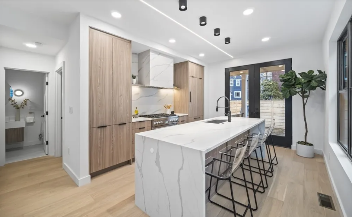 19 Leonard St, Cambridge MA