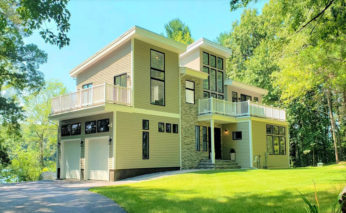 Single Family House located at 23 Peninsula Rd, Harvard MA